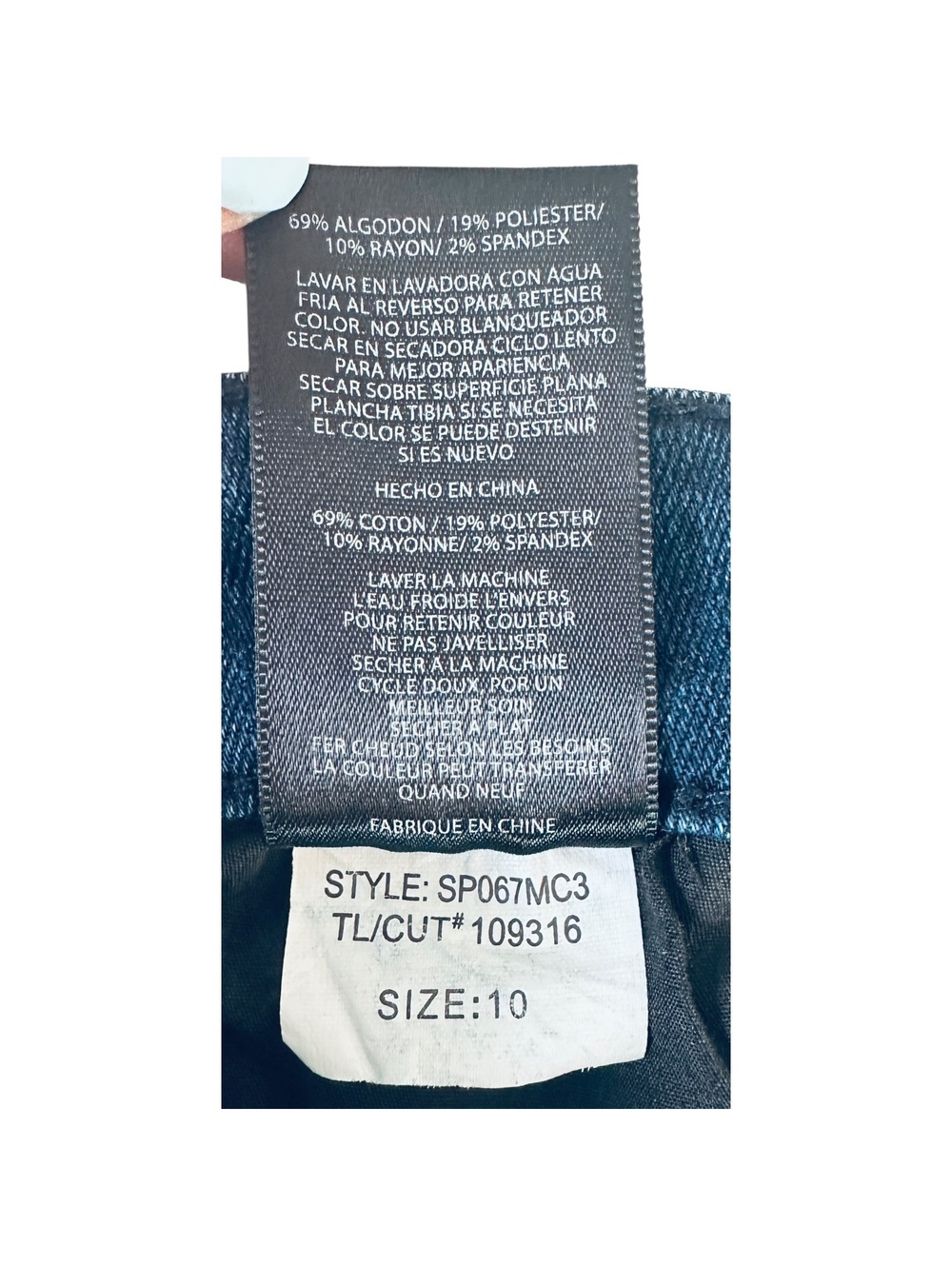 Med-Dark Blue Women's Kut from the Kloth “Baby Bootcut”Jeans Size 10 Exc.Cond - Picture 14 of 14